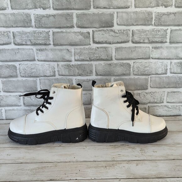 Koi Footwear Mens KOI AC1 White Boots With Black Soles & Laces